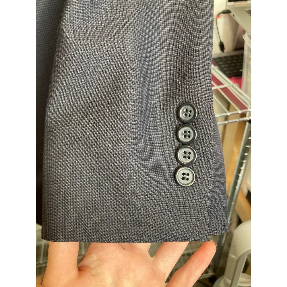 JOS A BANK Mens Charcoal Gray Wool Blazer Sz 40S Banker Business Academia Preppy